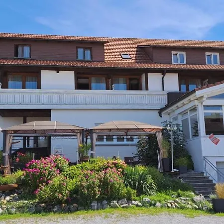 Seeblick Konukevi 3*